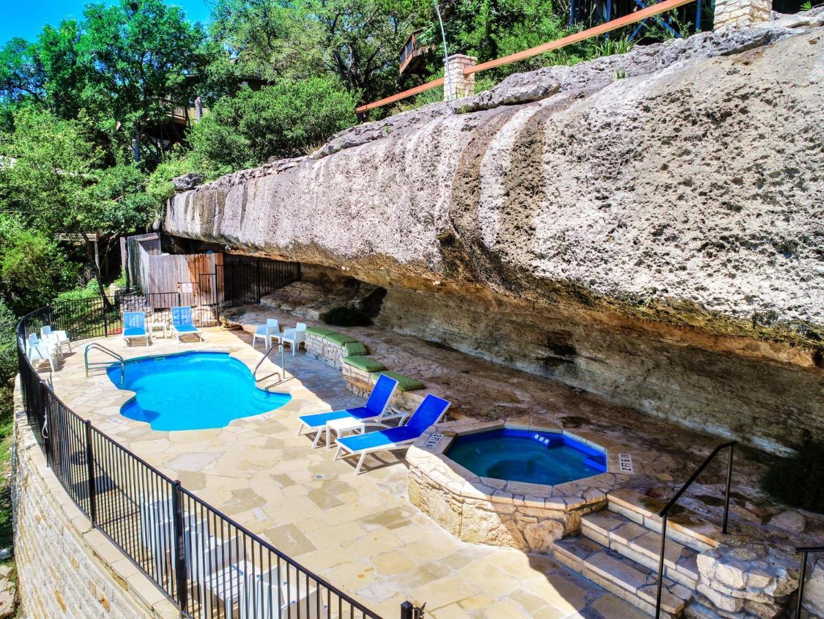 Lakefront Bungalow With Community Poolhot Tub #1 Lakeway Zewnętrze zdjęcie